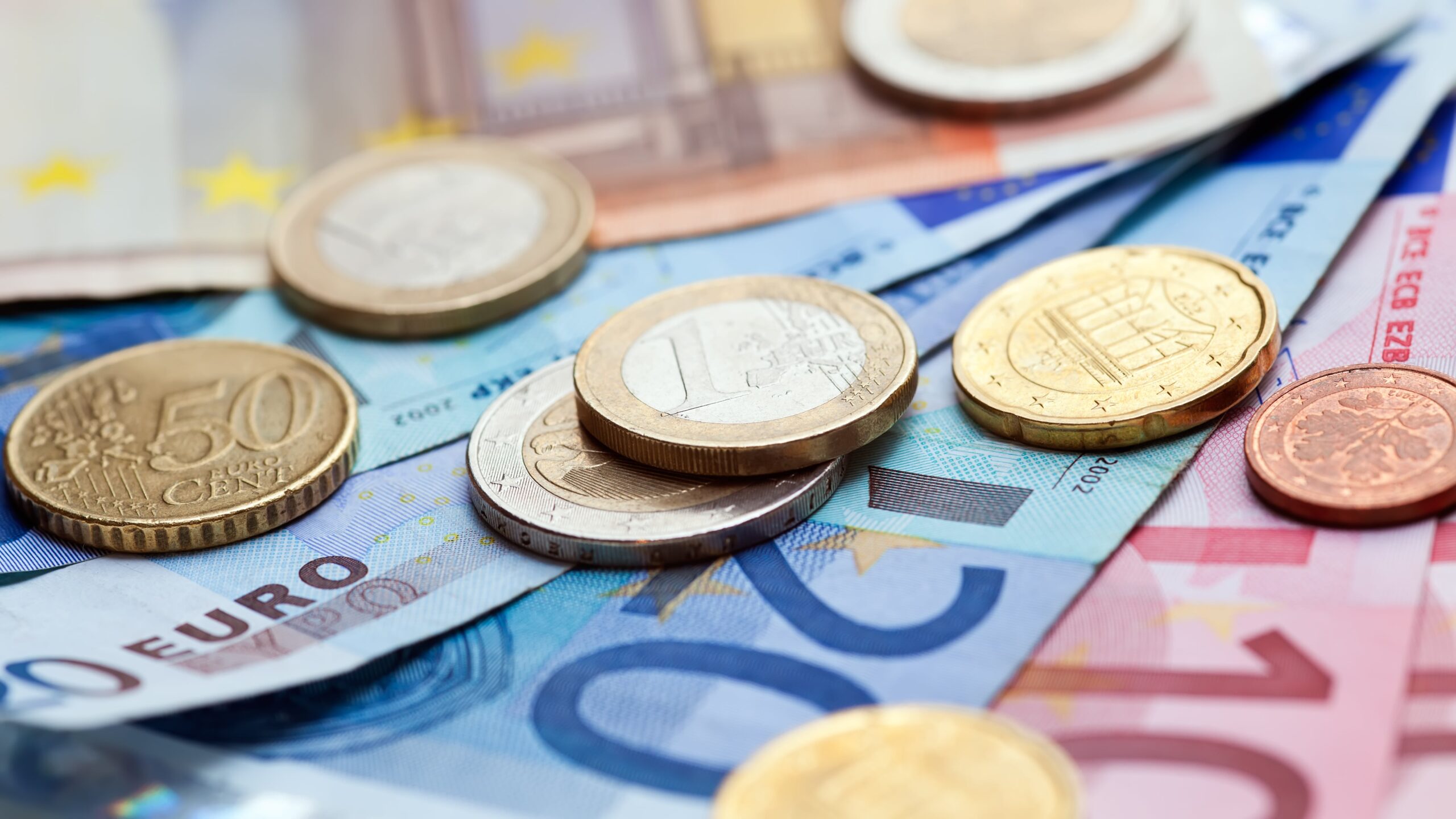 Het cruciale belang van authenticiteit bij postzegelveilingen: de invloed op de waarde van postzegels